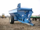 Kinze 640 Grain Cart
