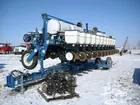 Kinze 3600 12R30 / 21R15 Planter