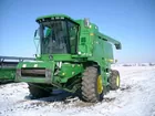 1998 John Deere 9510 Maximizer Combine