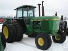John Deere 4640 tractor