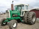 Oliver 2255 tractor