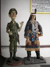 Lifesize statues