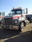 1997 Mack RD688S Day Cab