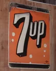 HUNTER'S AUCTION SERVICE- 7UP SIGN