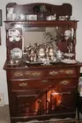 OAK Sideboard with Mirrored Gallery