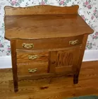 Lyn Liechty Auctions, Antique Oak Commode