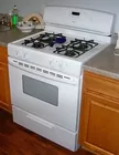 Lyn Liechty Auctions  Magic Chef Stove 