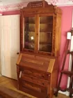 WALNUT SECRETARY