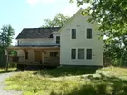 Farmhouse with 350 acres