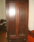 WARDROBE W/DRAWER ON BOTTM