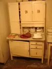HOOISER CABINET