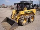 2001 John Deere 240 Skid Loader