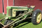 John Deere 720 Tractor * Braun and Helmer