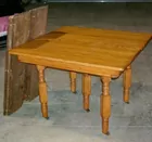 LYN LIECHTY AUCTIONS  Oak DiningTable w/six leaves