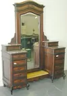 Victorian Drop Center MT Dresser