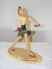 Vassarette Bra ad. Statue