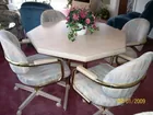 Dinette & 4 Chairs - Merritt Family Auctions