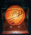 SIGNED -MICHAEL JORDAN BASKETBALL WITH PAPERS 