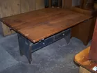87  Early tilt top bench table