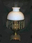 Lot# 115 - Gone with the wind lamp w/ cr