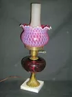 Lot# 116 - Gone with the wind lamp, cran