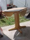 round drop side kitchen table