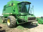 1989 John Deere 9600 Combine
