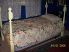 Trundle bed