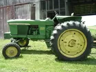 JOHN DEERE 2520 DIESEL TRACTOR