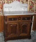 Vict. high back walnut wash stand