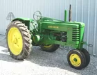 Lyn Liechty Auctions * 1947 John Deere B Tractor
