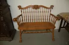 Fantastic oak spindled bench with heads, mint cond