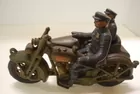 1928 HARLEY DAVIDSON CAST IRON TOY