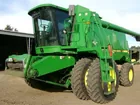 1997 John Deere 9600 Combine