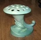 Lyn Liechty Auctions, Roseville Flower Frog
