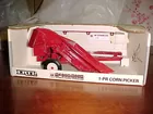Mcormick IH 1 row picker