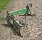 Lyn Liechty Auctions  John Deere Blade