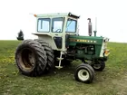 Oliver 1850 gas tractor with duals