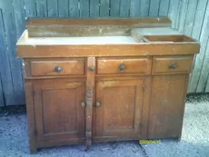 There are 200 PICs SO FAR  this auction 