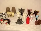 Lot# 154 - Salt and Pepper shakers