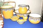 Maling Pottery toilet set
