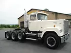 1989 Mack Superliner Tri Axle