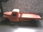 Structo winch truck
