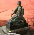 Bronze Violinist
