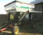 Willmar UT-57 Fert tender w/auger