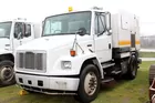 2004 Elgin / Broom Bear Sweeper