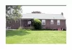 brick 1 story rancher - East Earl, PA