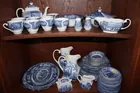 Small set Wedgwood china