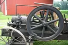 Columbus 8 HP Gas Engine, running