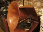 wood Horn Victor Phonograph